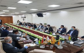 معاون وزير النقل الايراني يصل العراق على رأس وفد رفيع
