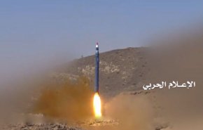 شاهد .. القوات اليمنية تستمر في سحق مرتزقة العدوان براً وجواً