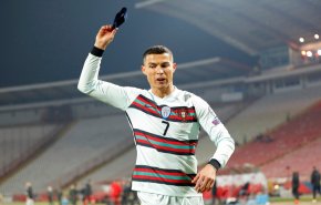 بالفيديو.. رد فعل غاضب من رونالدو عقب وداع يورو 2020