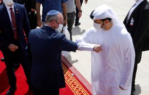 الأنظمة المطبعة تقدم أكثر مما يريده الصهاينة والامريكان!