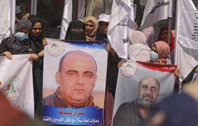 اليوم..مسيرة في رام الله رفضًا لجريمة اغتيال نزار بنات
