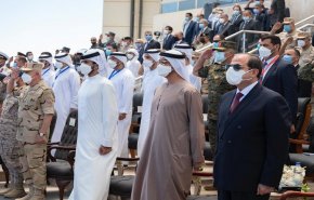 مصر.. السيسي يفتتح قاعدة عسكرية بحرية متاخمة لليبيا