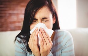 
كيف يمكن التمييز بين أعراض الحساسية الموسمية وكوفيد؟
