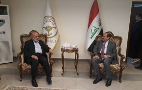 السفير الإيراني يلتقي بوزيري النقل والثقافة والسياحة العراقيين
