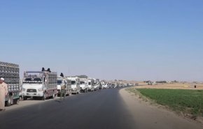 بالفيديو.. خروج قافلة ضخمة من عائلات الدواعش من الحسكة للرقة
