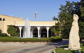 لبنان: الاثنين القادم موعداً لتسمية رئيس جديد للحكومة