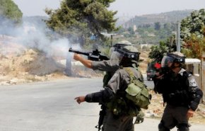 اصابة فلسطيني واعتقال 3 أخرين خلال اقتحام الاحتلال بلدة بيتا