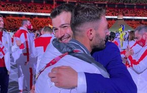 احتفاء واسع بأخوين سوريين يشارك أحدهما ضمن منتخب اللاجئين