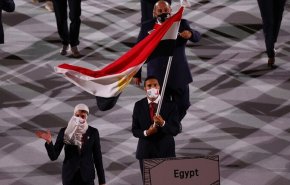 مستشهدا بالإيرانيات.. ميدو ينتقد لباس الرياضيات المصريات بطوكيو