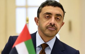 وزير الخارجية الاماراتي يتصل هاتفيا بنظيره التونسي