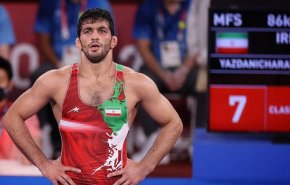 البطل 