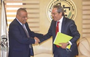 السودان وتونس تبحثان ترتيبات إعادة فتح الخط الجوي
