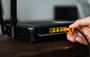 سوريا.. حقيقة قطع الإنترنت يوميا من 12 ليلا حتى 7 صباحا