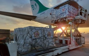 تسليم مليون جرعة من اللقاح المستورد الى وزارة الصحة اليوم