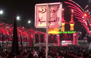 شاهد.. حشود كبيرة يقامون المراسم العاشورائية في كربلاء المقدسة