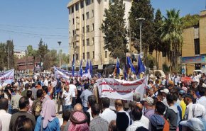 وقفة احتجاجية في الحسكة تنديدا بجريمة منع ضخ مياه الشرب