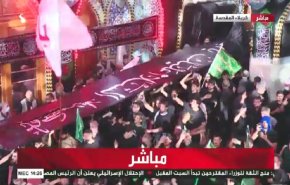 شاهد: الآلاف يحيون مراسم عاشوراء في كربلاء العراقية