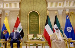 الكاظمي يلتقي امير الكويت ويدعو لتجاوز آثار الماضي
