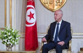 الرئيس التونسي: المؤسسات السياسية والبرلمان خطر على الدولة