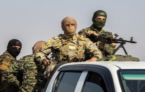 عناصر ’قسد’ تستهدف منزلا بقنبلة وتخطف 4 أشخاص بريف دير الزور