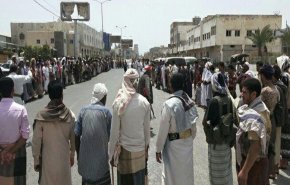 وقفات احتجاجية بالحديدة تنديدا بجرائم العدوان وحربه الاقتصادية
