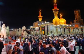 الكاظمي وماكرون يزوران مرقد الإمامين الكاظمين (عليهما السلام)