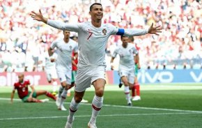  رونالدو يكمل الفحوصات الطبية تمهيدا لانتقاله إلى مانشستر يونايتد
