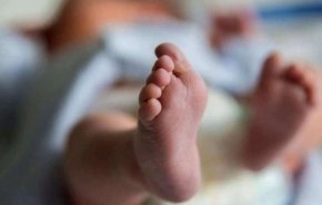 صدمة في الشارع الأردني .. وفاة رضيعة نسيتها والدتها في السيارة