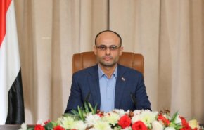 الرئيس المشاط يلتقي محافظي المحافظات ويحثهم على خدمة المواطنين
