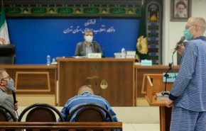 محاكمة سويديين في طهران ينشطان بشبكة دولية لتهريب المخدرات