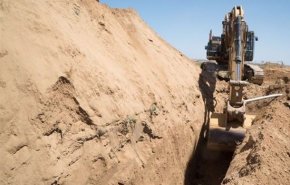 انتشال جثامين 3 مواطنين قضوا داخل نفق في المنطقة الحدودية برفح