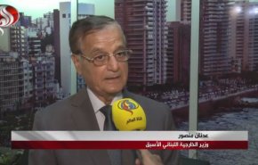 عدنان منصور: سفينة النفط الايرانية كسرت الحصار الاميركي