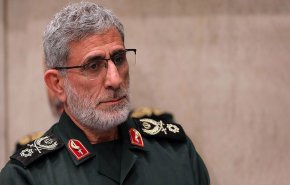 شاهد: العميد قاآني يشارك في مجلس عزاء المرجع الحكيم 