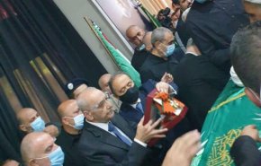 انطلاق موكب جثمان الشيخ قبلان من المجلس الاسلامي الى منطقة الغبيري