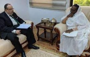 وزيرة خارجية السودان تبحث مع سفير مصر العلاقات الثنائية بين البلدين
