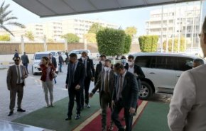 وزير خارجية ألمانيا يصل ليبيا لإعادة فتح سفارة بلاده