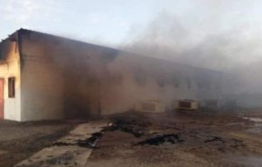 مصير مجهول لوزير في حكومة المستقيل هادي عقب انفجارات المخا
