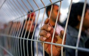 الأسرى الفلسطينيون يستعدون للرد على الهجمة الإسرائيلية بحقهم