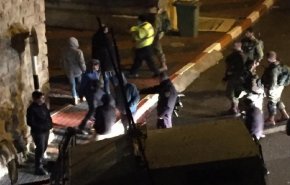 شاهد وحشية المستوطنين في حارة جابر بالخليل