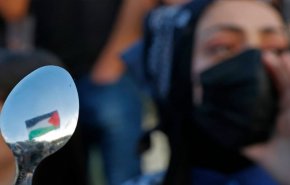 الأسری الفلسطينيين يسجلون نقاطاً ضد 'اسرائيل' بملعقة