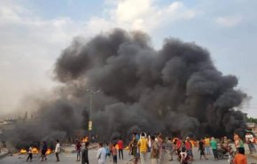 شاهد..ماهو السبب الرئيسي للاحتجاجات عدن اليوم؟