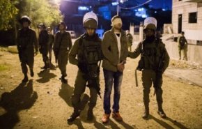 الاحتلال يشن حملة اعتقالات تطال اسرى محررين