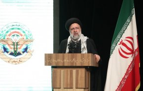 الرئيس الايراني: الصحوة في المنطقة تحققت ببركة دماء الشهداء وستستمر