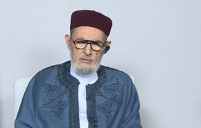 مفتي ليبيا يدعو للتظاهر وإسقاط البرلمان
