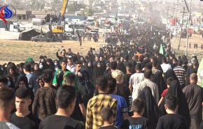 بالصور؛ أبناء الموصل يحيون ذكرى اربعين الامام الحسين عليه السلام