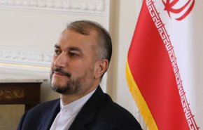 تماس تلفنی وزیر خارجه بلغارستان با امیرعبداللهیان/ آمادگی برای گسترش روابط با ایران 