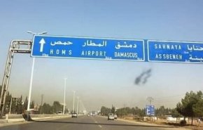 إصابة 10 أشخاص جراء تدهور سيارة على طريق حمص دمشق