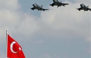 طائرة تركية تقصف جبل كارة شمالي دهوك
