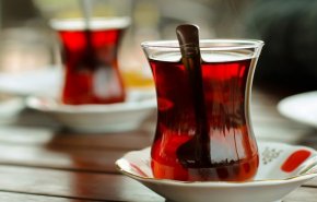 هل تعرف عما سيحدث لجسمك عند التوقف عن شرب الشاي؟!
