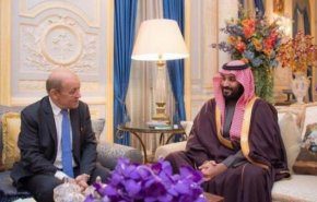 محمد بن سلمان يستقبل لودريان